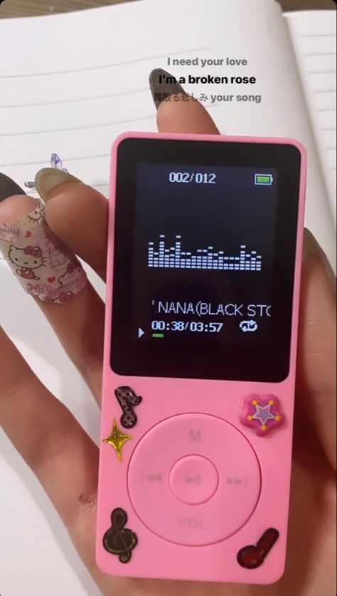 2000s Phone Aesthetic, Mp3 Aesthetic, Mp3 Player Aesthetic, Johnny And Shannon, Allison Reynolds, Keeping 13, Mp3 Player Accessories, All For The Game, Tech Aesthetic