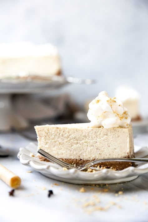 Super easy and creamy Vanilla Chai cheesecake, low fat - low carb and you won't even believe it even though you made it yourself.