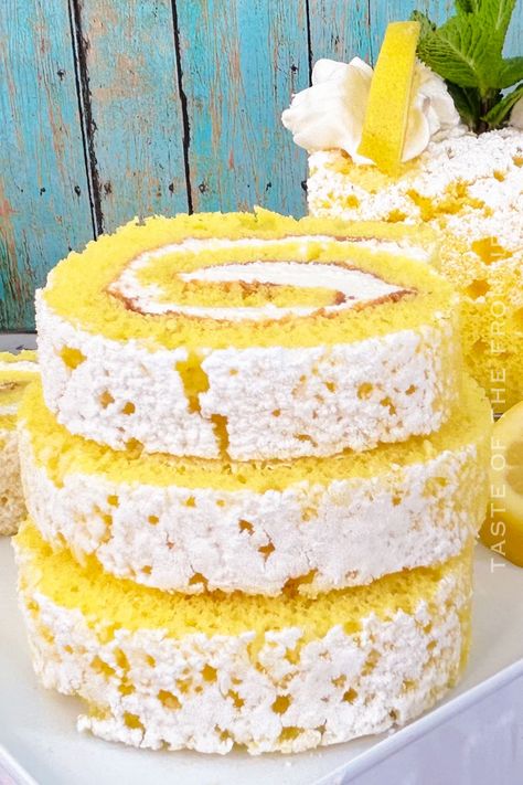 You'll love the tangy sweetness of Lemon Roll Cake! Soft, spongey cake rolled with cream cheese filling, creates the perfect spring treat. Vertical Cakes, Lemon Roll Cake, Lemon Cake Roll, Lemon Roll, Lemon Lush Dessert, Citrus Party, Lemon Cake Mix Cookies, Cheese Roll, Cream Cheese Rolls