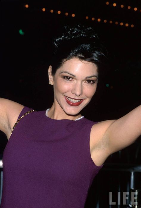 Laura Harring in Los Angeles - February 25th, 1998 - LIFE Archive Laura Harring, Mulholland Drive, Hollywood Celebrities, Single Image, Celebrities Female, Magazine Cover, Picture Video, Hollywood, Angeles