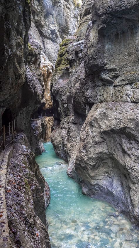 Best things to do in Garmisch-Partenkirchen : Partnach Gorge Beautiful Places Japan, Beautiful Place In The World, Traveling Europe, Garmisch Partenkirchen, Travel Germany, Neuschwanstein Castle, Store Interiors, Places In The World, Beautiful Places In The World