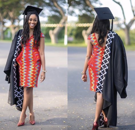 Classy Graduation Flow Short Kente Styles For Graduation, Styles For Graduation, Kente Dresses, African Print Styles, Graduation Outfit Ideas, Dresses For Graduation, Kitenge Designs, African Print Jumpsuit, Trendy Ankara Styles