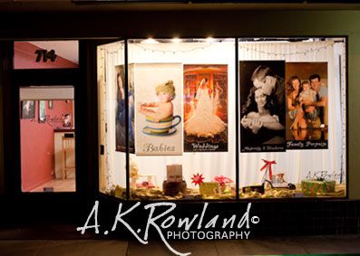 front window display Store Front Window Display, Summer Photography Instagram, Pie Photography, Wedding Photography India, Photography Studio Spaces, Pic Wall, Space Interior Design, Store Front Windows, Photo Graphy