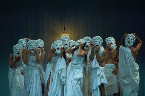 MO24 // Mount Olympus // Jan Fabre // Theatre Greek Chorus, Greek Pantheon, Greek Tragedy, Roman Theatre, Mount Olympus, Ancient Statues, Theatre Costumes, Masks Art, The Cult