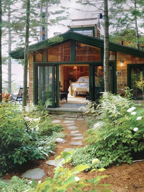 Wandering the Good: Photo: Small Cabin In The Woods, Cottage House Exterior, Cottage Exterior, Tiny Cabins, Little Cabin, Lake Cabins, Small Cabin, Cabin In The Woods, Cabins And Cottages