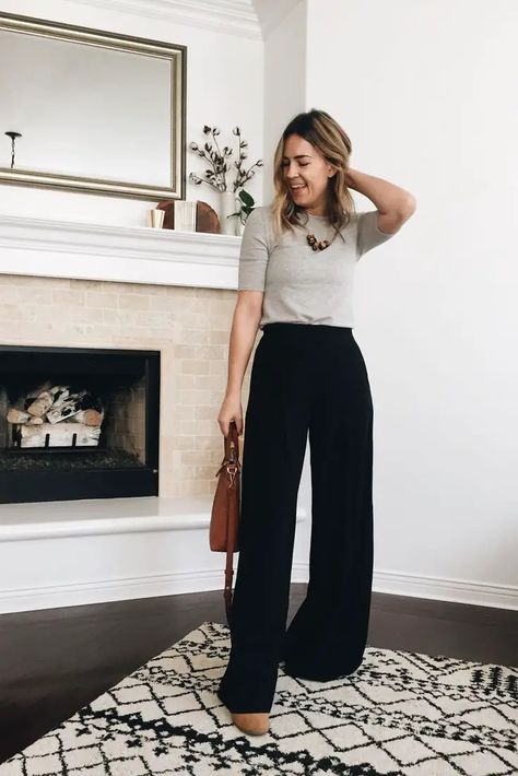 How To Style Wide Leg Pants: 12 Outfit Ideas With Wide Leg Pants To Style This Spring-Summer Fit - MorningKo Black Wide Leg Pants Outfit, Wide Pants Outfit, Wide Leg Trousers Outfit, Palazzo Pants Outfit, Wide Leg Outfit, Work Outfits Frauen, Legs Outfit, Wide Legged Pants, Wide Leg Pants Outfit