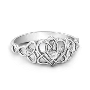 Celtic Trinity Knot, Celtic Heart, Trinity Knot, Silver Prices, Gold Price, Beautiful Ring, Engraved Rings, Pretty Jewellery, Metal Rings