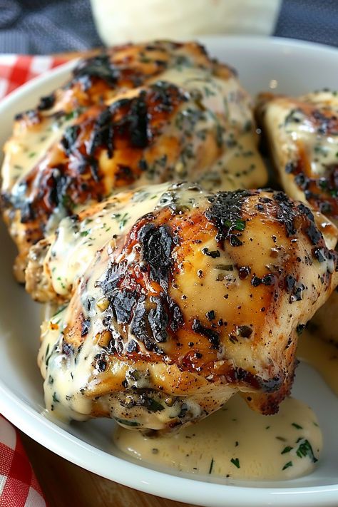 White Barbecue Chicken Recipe White Barbecue Sauce, Barbecue Sauce Chicken, Paleo Barbecue Sauce, Barbecue Chicken Recipe, Marinating Chicken Breast, Gluten Free Travel, Grill Time, Barbecue Chicken, Dairy Free Dessert