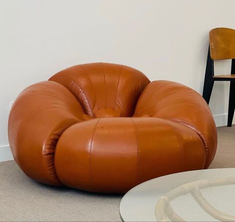 Brown leather chair Book self aesthetic inspo instagram inspiration art architecture interior design modern European decor house decoration white bookshelf books minimalism minimalist closet Swedish interior graphic design french home clean girl vibes book collection for you tumbler vase door magazine edit photography desks coffee table bedding & blankets Poufs Ottomans accent chairs armchairs Korean french art vintage maple wood plants Brown Furniture, Space Furniture, Cool Chairs, Beautiful Furniture, Leather Armchair, Dream House Decor, Pierre Cardin, Furniture Design Modern, Instagram Repost