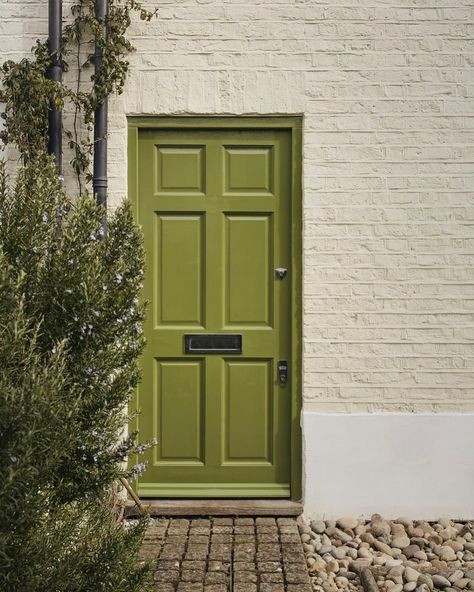 Farrow & Ball on Instagram: “It's easy being green 💚  The fourth instalment of #ADooringColour features @IndiaWhalley's earthy Sap Green door in Exterior Eggshell. "I…” Front Door Farrow And Ball, Farrow Bal, Sap Green, Green Front Doors, Wooden Window Frames, Farrow And Ball Paint, Flat Stone, Painted Front Doors, Farrow And Ball