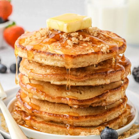 Brown Sugar Pancakes - Amanda's Easy Recipes Brown Sugar Pancake Recipe, Brown Sugar Pancakes, Berry French Toast Casserole, Berry French Toast, Easy Monkey Bread, Dip Recipes Appetizers, Pancake Calories, Cinnamon Pancakes, Breakfast Recipes Sweet