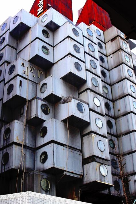 Capsule Hotel Japan, Arch Hotel, Communal Bath, Home Theater Screens, Japan On A Budget, Nakagin Capsule Tower, Japanese Hotel, Japan Bucket List, Capsule Hotel