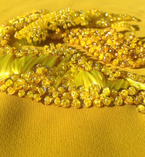 Mood Board Yellow, Texture Techniques, Embroidery Couture, Embroidery Studio, Classic Embroidery, Haute Couture Embroidery, Tambour Beading, Beaded Earrings Diy, Couture Embroidery