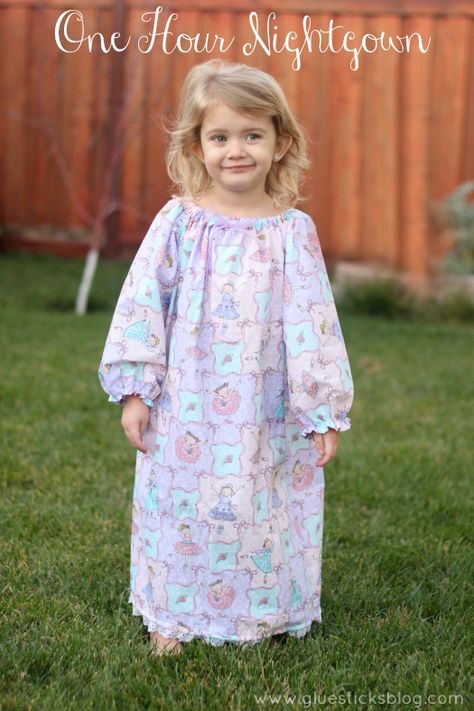 Kids Nightgowns, Toddler Nightgown, Shoebox Ideas, Christmas Nightgowns, Gown Sewing Pattern, Nightgown Pattern, Making Amends, Clothing Projects, Girls Flannel