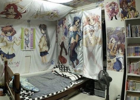 Dirty Room, Otaku Room, Creature Artwork, Dream Rooms, Cool Rooms, Bedroom Inspo, Dream Room, New Room, Interior Spaces