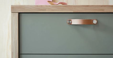 BODARP Grey-green Kitchen - IKEA Metod Kitchen, Kitchen Tools Design, Ikea Design, Kitchen System, Flat Ideas, Ikea Family, Kitchen Doors, Kitchen Diner, Indoor Garden Ideas