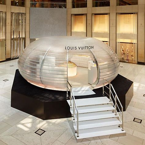 » Les parfums Louis Vuitton Pop-up store, Hong Kong Popup Store, Store Concept, Retail Inspiration, Retail Design Blog, Retail Interior, Display Design, Stand Design, Pop Up Stores, Instagrammer