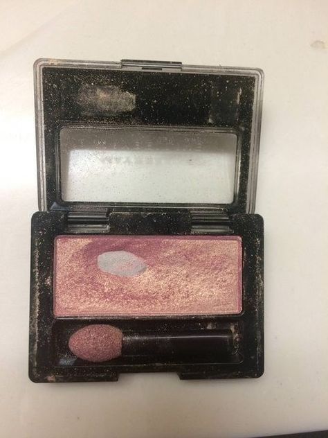 Project Pan, Jessica Day, Fancy Makeup, Makeup Palette, Pretty Makeup, Cute Makeup, Aesthetic Makeup, Makeup Inspo, Eye Shadow