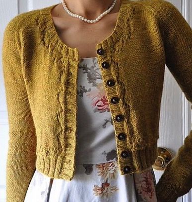 knit sweater, short waist, petite Cardigan Over Dress, شال كروشيه, Knit Cardigan Pattern, Fitted Cardigan, Cardigan Pattern, Knit Outfit, Vintage Knitting, Sweater Pattern, Knitting Inspiration