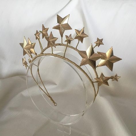 Gemini Halo of Stars Tiara Wedding Headband Wedding Tiara | Etsy Star Jude Demorest, Star Tiara, Boho Tiara, Ballet Tiaras, Shell Crowns, Headband Bridal, Star Headband, Tiara Wedding, Hair Wreaths