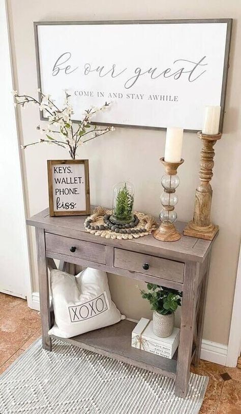 Cozy First Home, Entry Table Decor, Entryway Table Decor, Casa Country, Be Our Guest, Modern Farmhouse Living Room, Home Entrance Decor, Farmhouse Decor Living Room, Entrance Decor