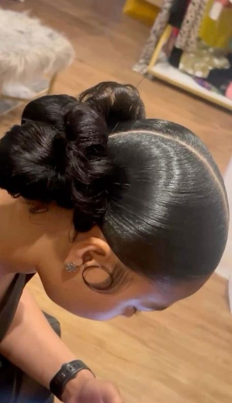 Ponytail Hairstyles With Diamonds, Hairstyles With Diamonds, Wavy Hair Undercut, Black Hair Ponytail Hairstyles, Supreme Tattoo, Vacation Drinks, Black Hair Ponytail, French Braid Ponytail, Braid Ponytail