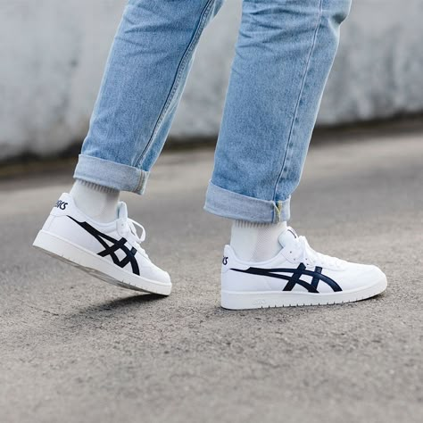 Asics Japan S Outfit, Onitsuka Tiger Mens, Asics Japan S, Mens Accessories Necklace, Urban Shoes, Western Outfits Men, White Shoes Men, Adidas Shoes Mens, Black Nike Shoes