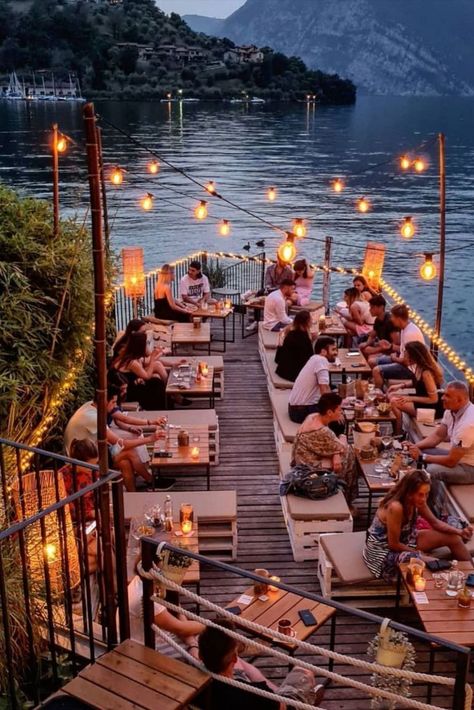 Lakeside Cafe, Boat Restaurant, Riverside Restaurant, Lakeside Restaurant, Le Vatican, Riverside Hotel, Floating Restaurant, Cave Hotel, Lakeside Resort