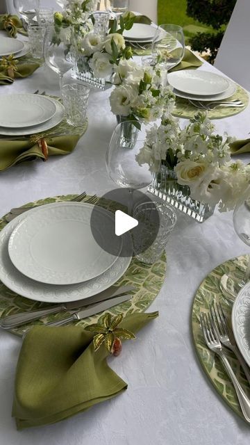 Table Stories on Instagram: "Today, I would like to showcase a simple yet classy table setting that’s perfect for those who are tired of flashy decorations and glittery themes.☺️🤍" January 10, Table Ideas, Table Setting, Table Settings, On Instagram, Instagram