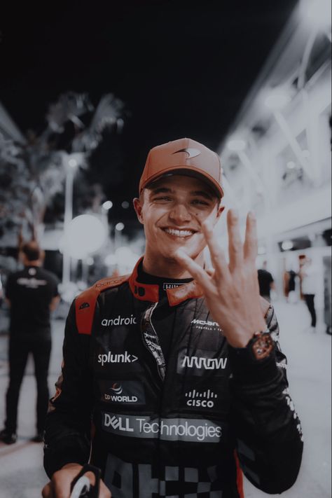 Singapore Grand Prix, Mclaren Formula 1, Formula 1 Car Racing, Formula Racing, Racing Drivers, Mclaren F1, Formula 1 Car, Lando Norris, Racing Driver