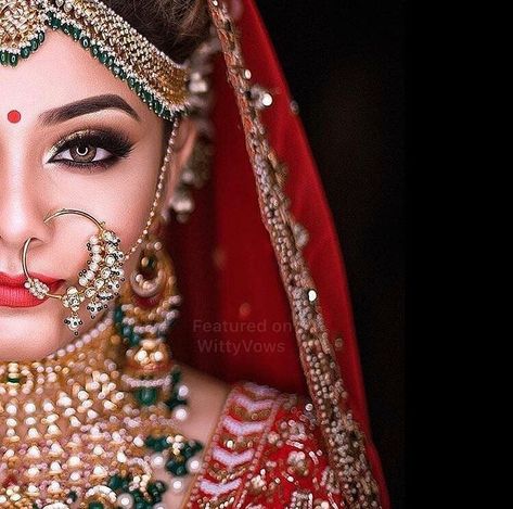 WittyVows on Instagram: “In love with mua Richa Dave's wedding look 💓😍 she even did her wedding makeup on her own and gave us all bridal beauty look goals to clone…” Leaflet Template, Indian Wedding Makeup, Indian Bride Makeup, Indian Wedding Bride, Bridal Makeup Images, Bridal Photography Poses, Indian Bridal Photos, Indian Wedding Couple Photography, Bridal Makeover