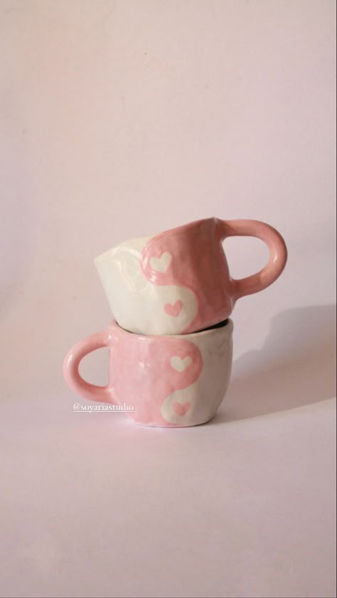 Love Pottery Painting Ideas, Handmade Cups Ideas, Valentine Pottery Painting Ideas, Paint Ceramic Ideas, Painting Cups Ideas, Cute Pottery Painting Ideas Mugs, Painting Mugs Ideas, Porcelain Painting Ideas, Ceramic Painting Ideas Mugs