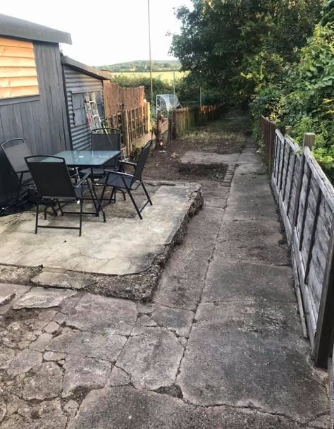 A CREATIVE couple renovated their back garden into a stunning decking area. The DIY pair even saved themselves £1,000 by sourcing the materials and doing the work for themselves. Lauren and Mike, both 27, were keen to transform their stone backyard into a lovely patio with seating. The Kent-based couple bought their home in 2019 […] Quick Garden Ideas Easy Diy, Diy Garden Seating Area, Sitting Area In Garden, Decking Ideas Garden, Diy Garden Seating, Diy Decking, Stone Backyard, Games Group, Fall Dining Room Table