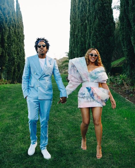 Instagram post by Beyoncé • Feb 10, 2019 at 9:00pm UTC Roc Nation Brunch, Prom King And Queen, Roc Nation, African Tops, Beyonce Knowles Carter, Beyonce Style, Mrs Carter, Beyoncé Giselle Knowles-carter, Beyoncé Giselle Knowles