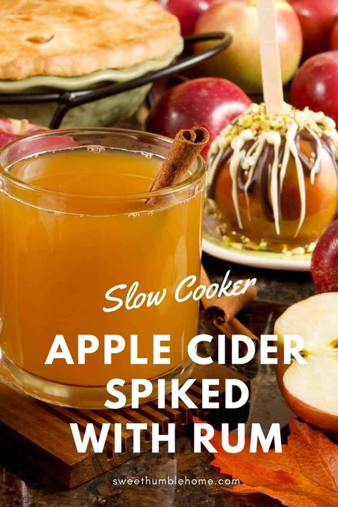 Looking for the easiest and tastiest Hot Apple Cider (Spiked with Rum) recipe? I've got you covered. No matter how you serve it (I like #3 the best), guests will love this homemade mulled hot apple cider recipe better than any other! Put it in the pot on the stove - in the crock pot - just make it warm and serve it up! #hotapplecider, #ciderbar, #howtoapplecider, #easyhotapplecider, #spikedcider Hot Apple Cider Spiked, Apple Cider Spiked, Cider Alcohol Drinks, Apple Cider Alcohol, Spiked Cider Recipes, Hot Cider Recipes, Hot Apple Cider Cocktail, Spiked Apple Cider Recipe, Hot Apple Cider Recipe