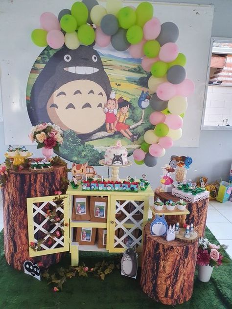 My Neighbor Totoro Decorations, My Neighbor Totoro Party Ideas, Totoro Birthday Theme, Ghibli Bday Party, Ghibli Birthday Party Ideas, Totoro Decorations Party, Studio Ghibli Classroom Theme, Totoro Centerpiece, Totoro Birthday Party Ideas