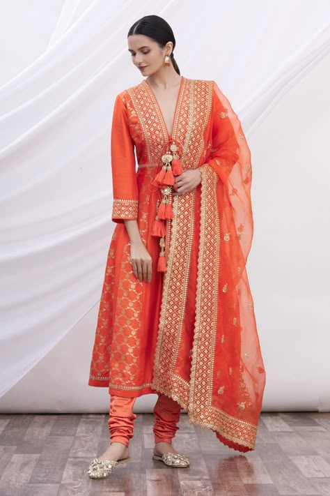 Brocade Indian Outfits, Suits For Rakhi Festival, Festive Suits For Women, Brocade Jackets Women Indian, Reception Bride Indian, Brocade Anarkali Suits, Ethnic Suit Designs, Orange Anarkali Suits, Orange Suits Women Indian