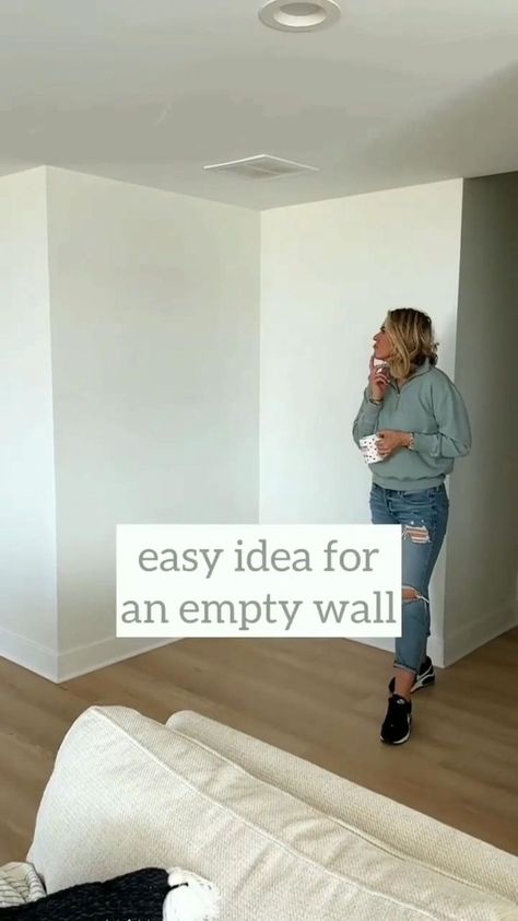 Pin on HOME DECOR TIPS Empty Wall Ideas, Wall Ideas Living Room, Casa Vintage, Home Decor Crate, Home Entrance Decor, Ideas Living Room, Multifunctional Furniture, Furniture Hacks, Diy Crafts For Home Decor