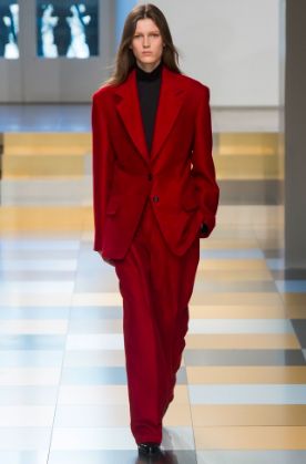 2010 Fashion Trends, Jil Sanders, Color Trends Fashion, Power Dressing, 2017 Fashion Trends, Luxe Fashion, Fall 2017, Vogue Paris, Fashion 2017