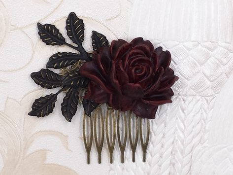 Dark Hair Accessories, Gothic Wedding Accessories, Black And Red Wedding Hair, Dark Victorian Wedding, Black Bridal Hair Accessories, Rose Accessories, Gothic Wedding Hair Accessories, Red And Black Wedding Theme, Gothic Red Jewelry Gift