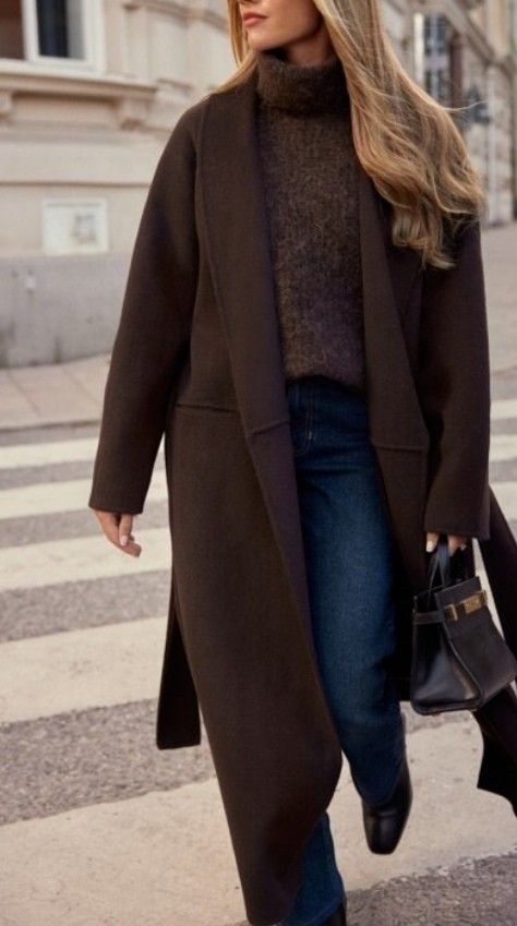 Dark Brown Monochrome Outfit, Dramatic Winter Outfit, Chocolate Brown Coat Outfit Winter, Brown Tonal Outfit, Mango Coat Outfit, Fall Classic Outfits, Dark Brown Wool Coat Outfit, Dark Brown Wool Coat, Central Park Fall Outfit