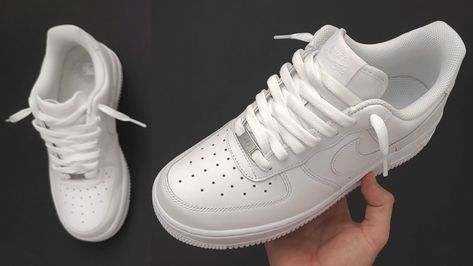 How To Tie Laces, Nike Shoe Laces, Nike Air Force White, Zapatillas Nike Air Force, Shoes For Guys, Tenis Air Force, White Air Force Ones, Nike Air Force 1 Outfit, Air Force 1 Outfit