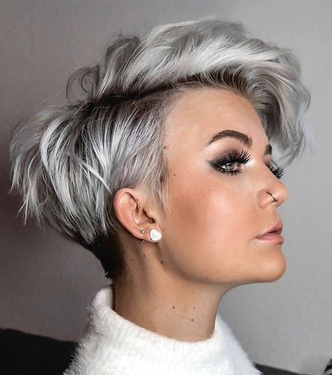 Pixie Haircut Styles, Short Grey Hair, Edgy Short Hair, Edgy Hair, Short Hair Haircuts, Short Hair Styles Pixie, Short Bob Hairstyles, Pixie Hairstyles, Short Hair Cuts For Women