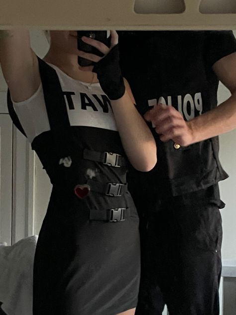 swat and police officer couples costume Police Couple Goals, Police Couple, Couples Costume, Couples Costumes, Police Officer, Couple Goals, Relationship Goals, Destiny, Twist