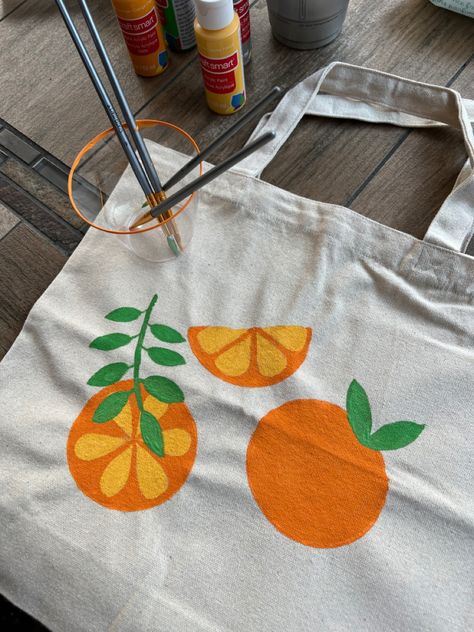 Tote Bag Design Ideas Aesthetic, Tote Bag Painting Ideas, Bag Painting Ideas, Tote Bag Design Ideas, Bag Design Ideas, Tote Bag Painting, Decorated Tote Bags, Diy Tote Bag Design, Painted Canvas Bags