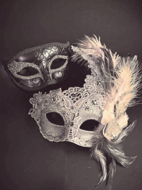 1800s Masquerade Ball, Masquarede Ball Aesthetic, Fantasy Masquerade Ball, Masquerade Party Aesthetic, Masquerade Ball Aesthetic, Fantasy Masquerade, Wip Aesthetic, Two People Dancing, Masquerade Aesthetic