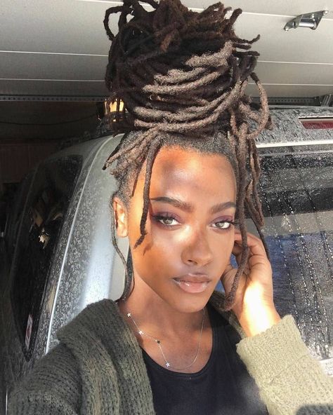 2,591 Likes, 33 Comments - Dear Locs™❤ (@dearlocs) on Instagram: “#dearlocs featuring @aliya.will ❤ ~~~~~~~~~~~~~~~ Pls comment your favorite black owned…” Beach Hair Wrap, Leather Hair Wrap, Beautiful Dreadlocks, Natural Hair Beauty, Dreadlock Hairstyles, Natural Hair Inspiration, Hair Wraps, Locs Hairstyles, Black Natural Hairstyles