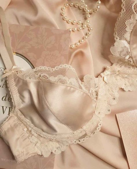 Parisian Lifestyle, Lingerie Inspiration, Cute Lingerie, Pretty Lingerie, Everything Pink, Pink Princess, Looks Vintage, Girly Girl, Lana Del Rey