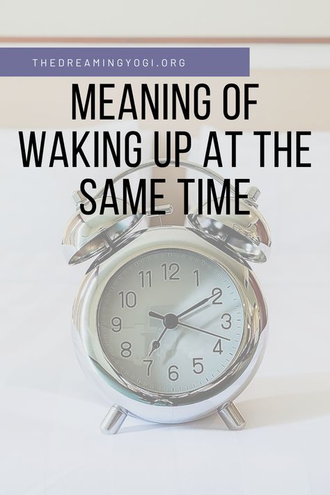 what it means to wake up at the same time each night Waking Up At 1am Meaning, What Is Health, Healthy Book, Health Plus, Healthy Plan, Womens Health Care, Healthy Life Hacks, Health Routine, Health Activities