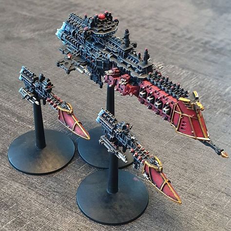 Battlefleet Gothic Armada, 40k Ships, Warhammer 40k Tabletop, Battle Fleet, Steampunk Illustration, Battlefleet Gothic, Arturia Pendragon, Plant Zombie, Warhammer Terrain